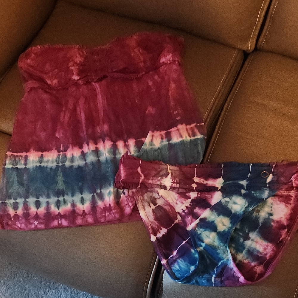 Tie-Dye Bikini Set in Red and Blue